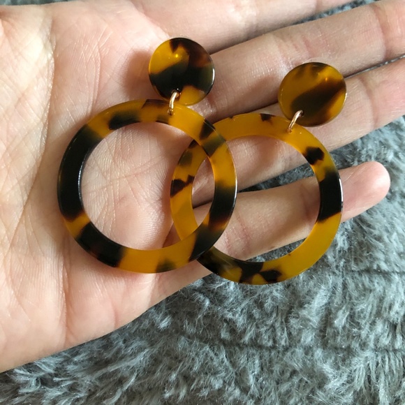 🌿Lakim Tortoise Classy Circle Geometric Earring - Picture 4 of 5